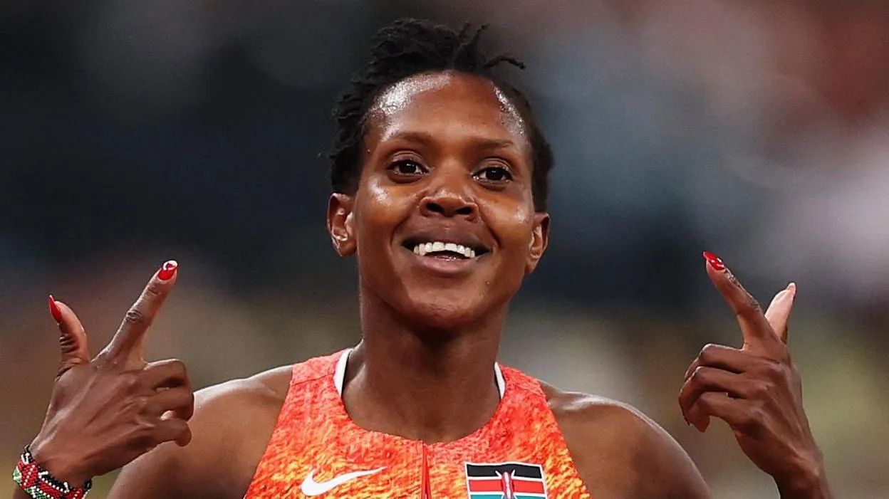 Faith Kipyegon wins record-breaking 4th world 1500m championship